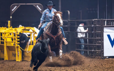 Williams Dominates on First Night of 2025 Wrangler National Finals Breakaway Roping in Ft. Worth