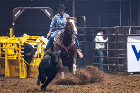 Cadee Williams Roping Williams Dominates on First Night of 2025 Wrangler National Finals ...