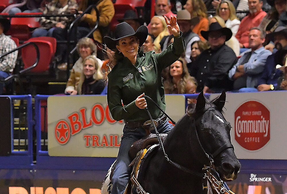 Mowry Continues Magical Run at Wrangler NFR